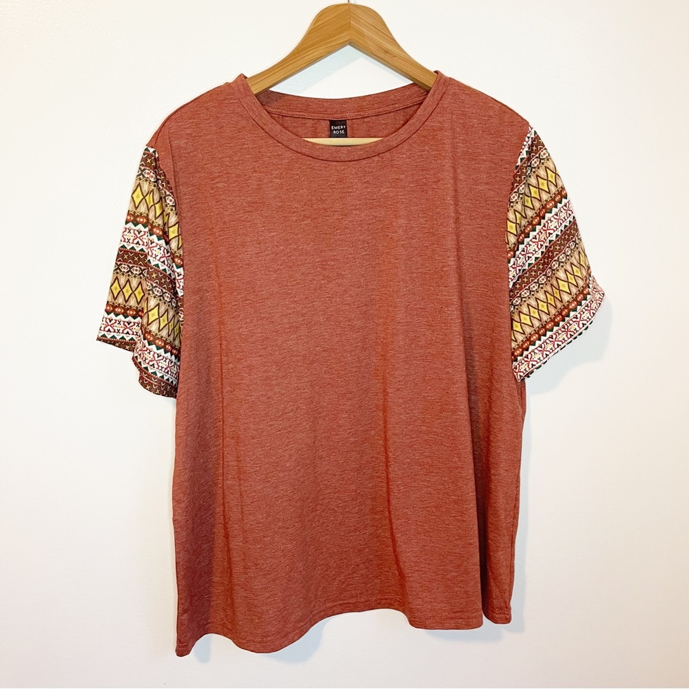 Emery Rose Women’s T-Shirt Size 3XL #133
